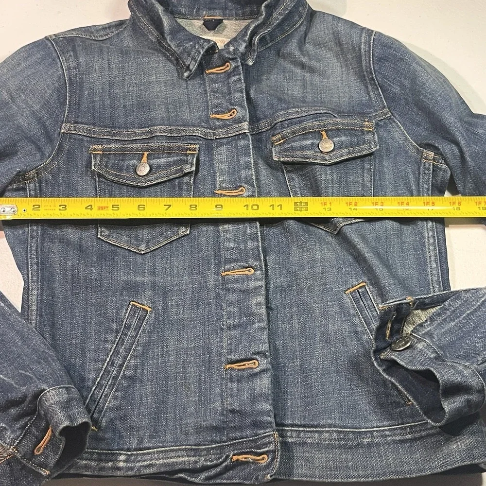 J Crew Jacket Womens Small Blue Denim Trucker Button Up Distressed Classic Style